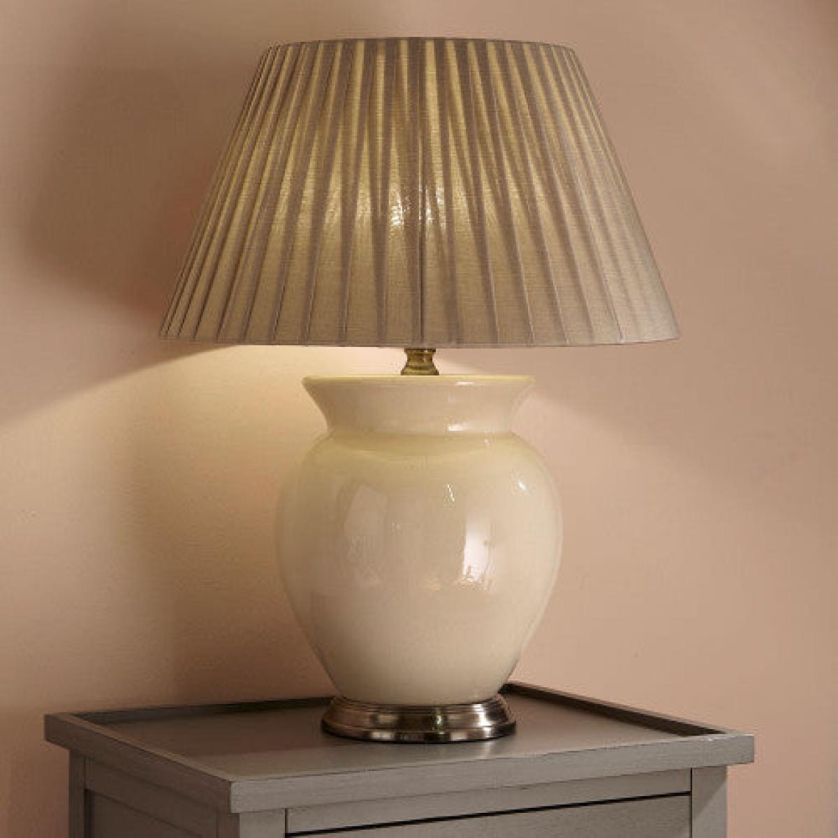 Olivia's Harley Ceramic Table Lamp in Cream – image 2