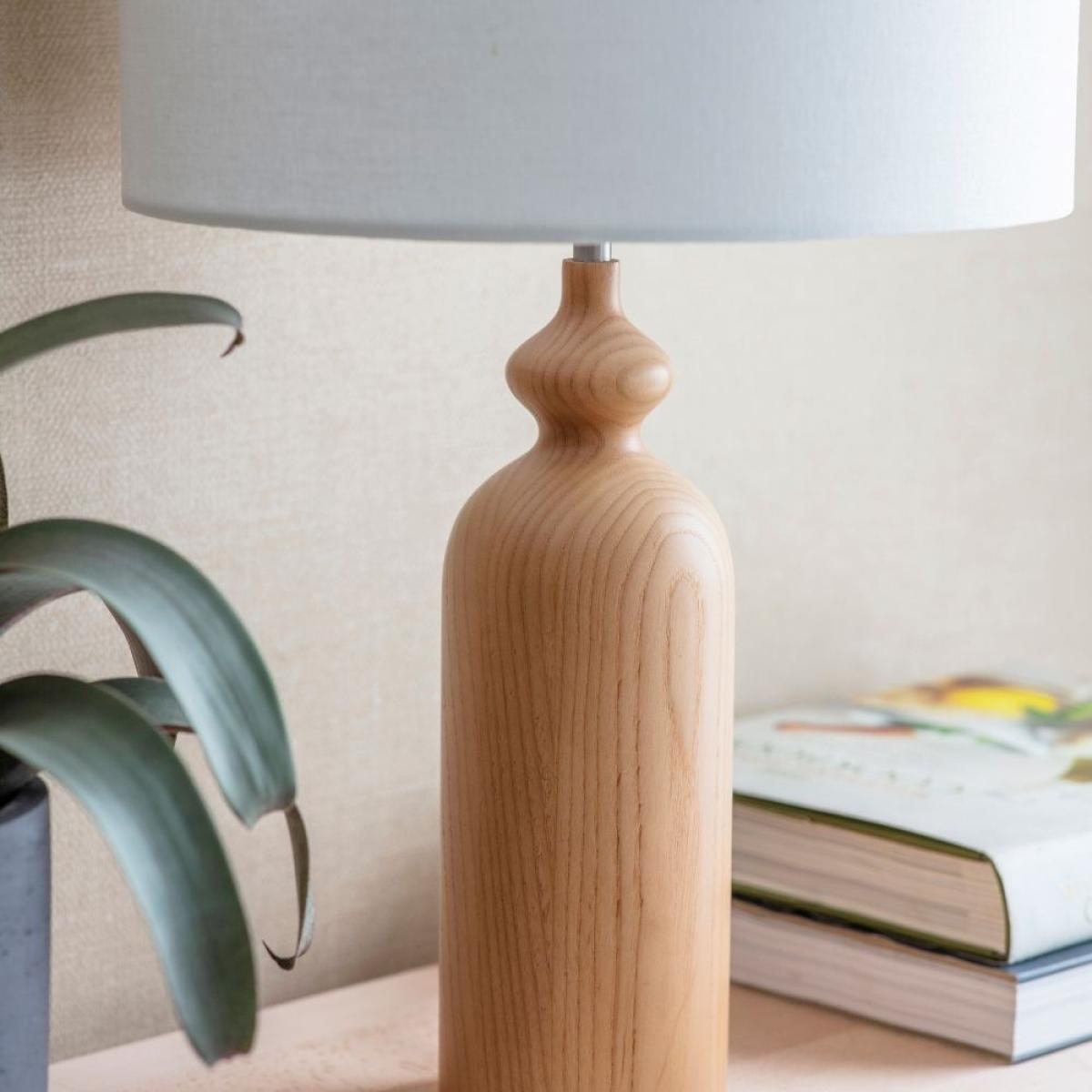 Garden Trading Bloomsbury Ash Table Lamp – image 3