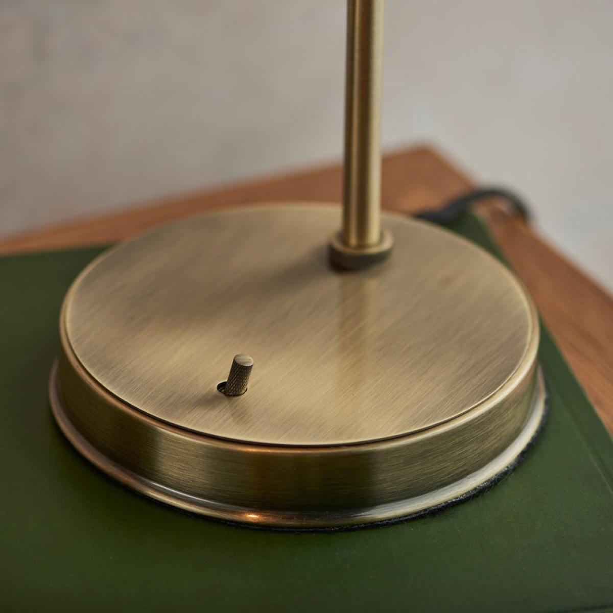Gallery Interiors Hansen Table Lamp in Antique Brass – image 6