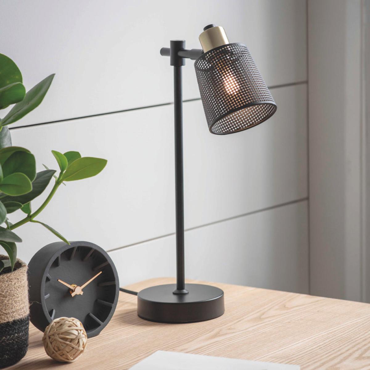 Garden Trading Curzon Table Lamp in Black – image 1