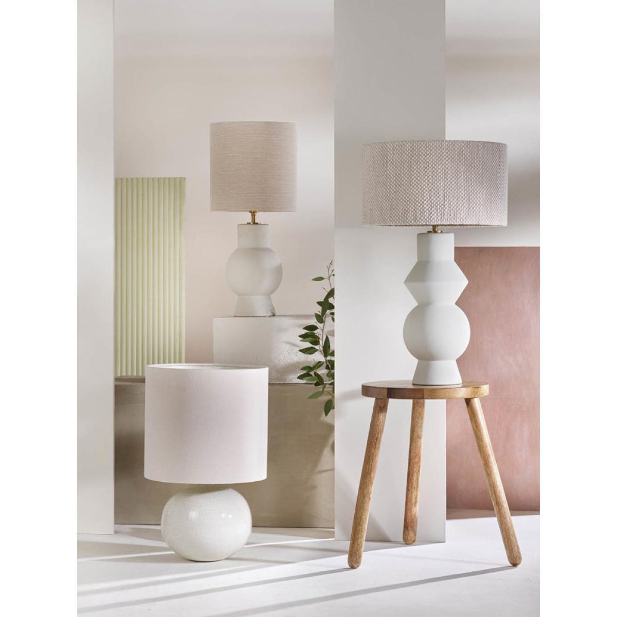 Heathfield & Co Camellia Table Lamp – image 3