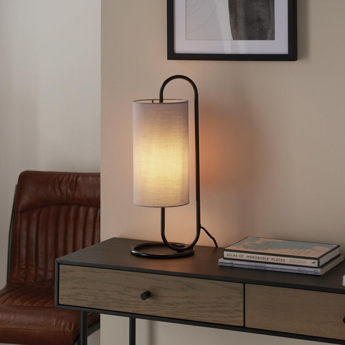 Gallery Interiors Bayford Table Lamp in Matt Black & Grey – image 2