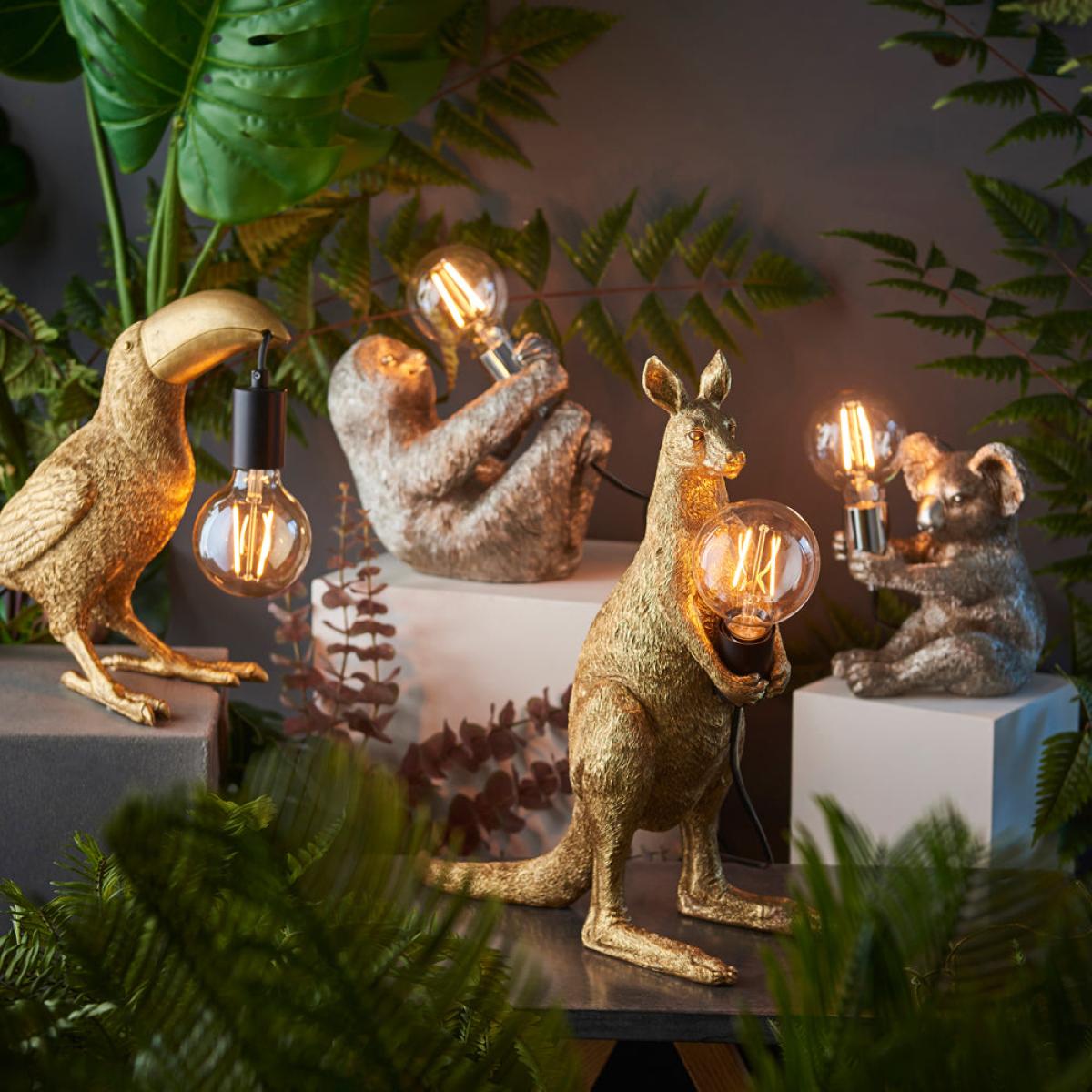 Olivia's Henley Kangaroo Table Lamp in Gold – image 3