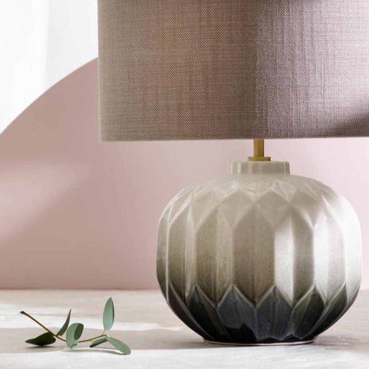Heathfield & Co Laurel Table Lamp – image 2
