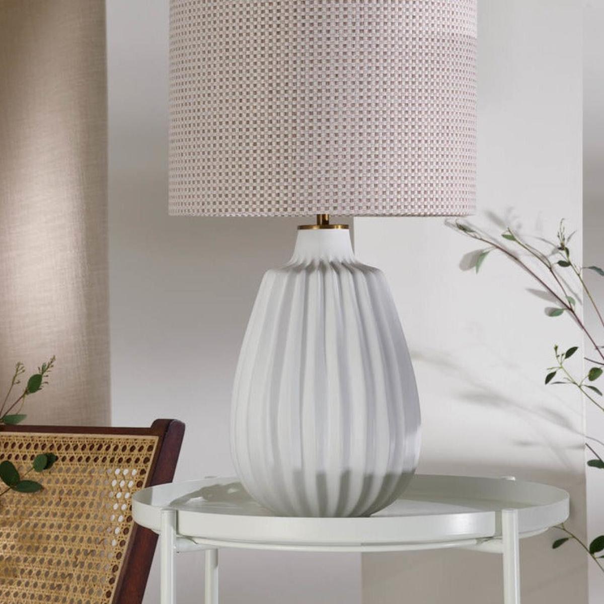 Heathfield & Co Elder Table Lamp – image 2