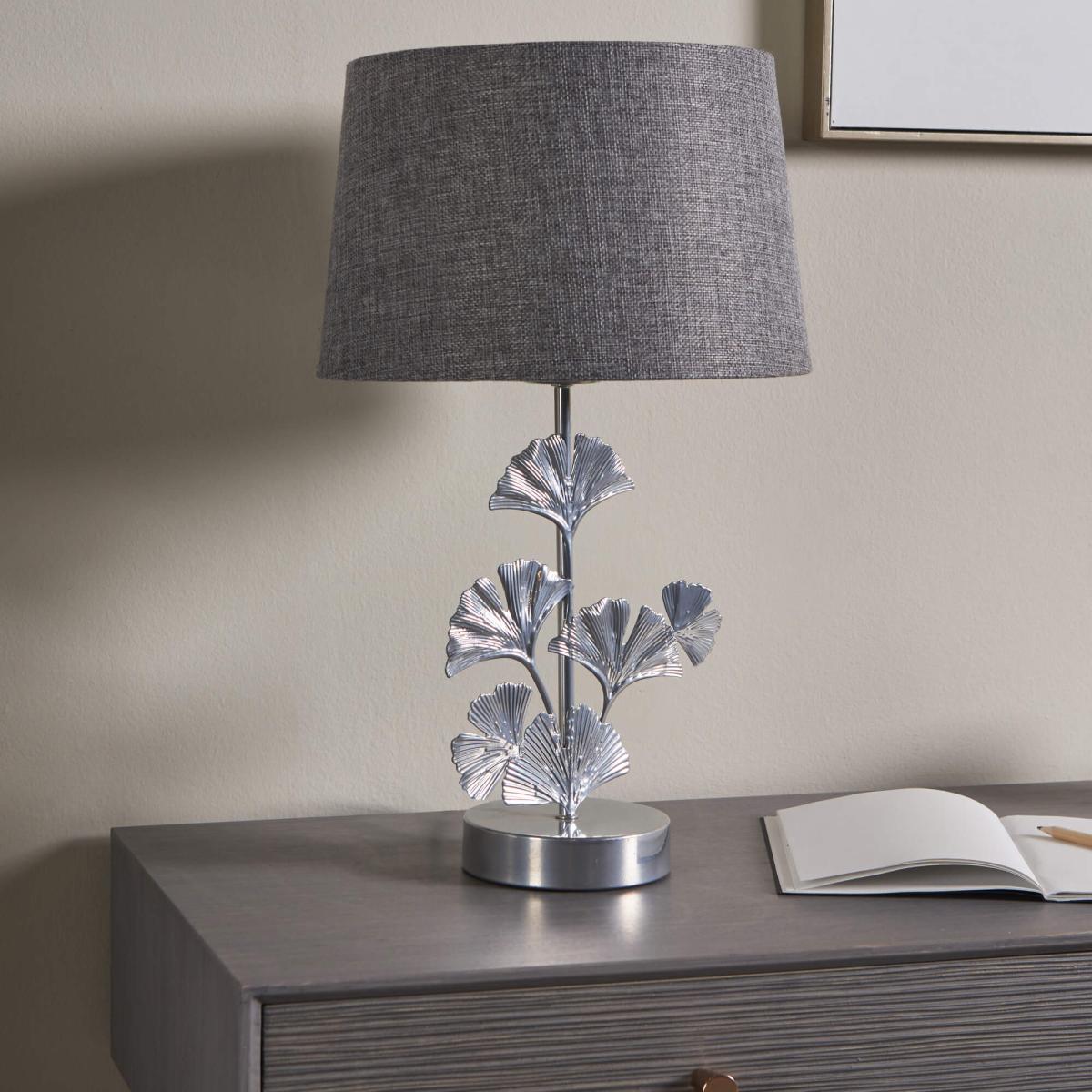 Hennie Silver Table Lamp – image 2