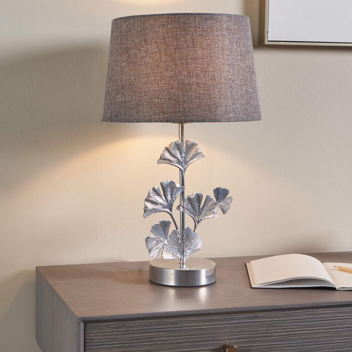 Hennie Silver Table Lamp – image 1