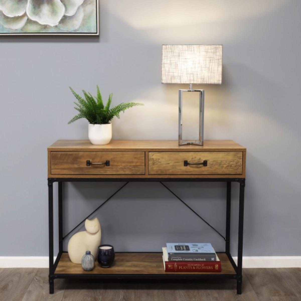 Kende Polished Chrome Table Lamp – image 4