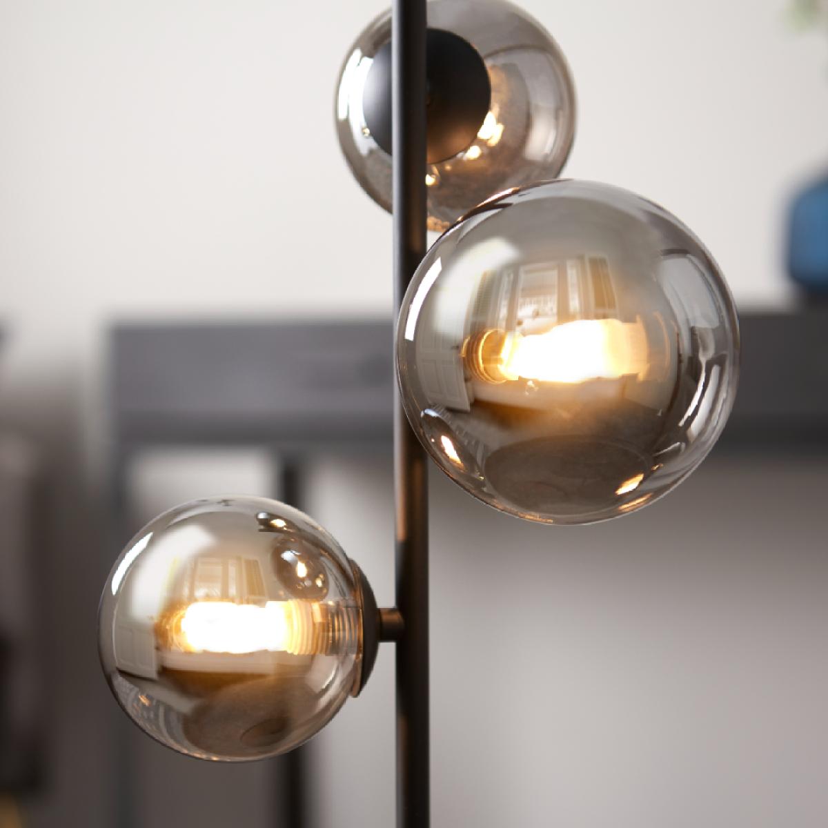 Reeko Matt Black Table Lamp – image 3