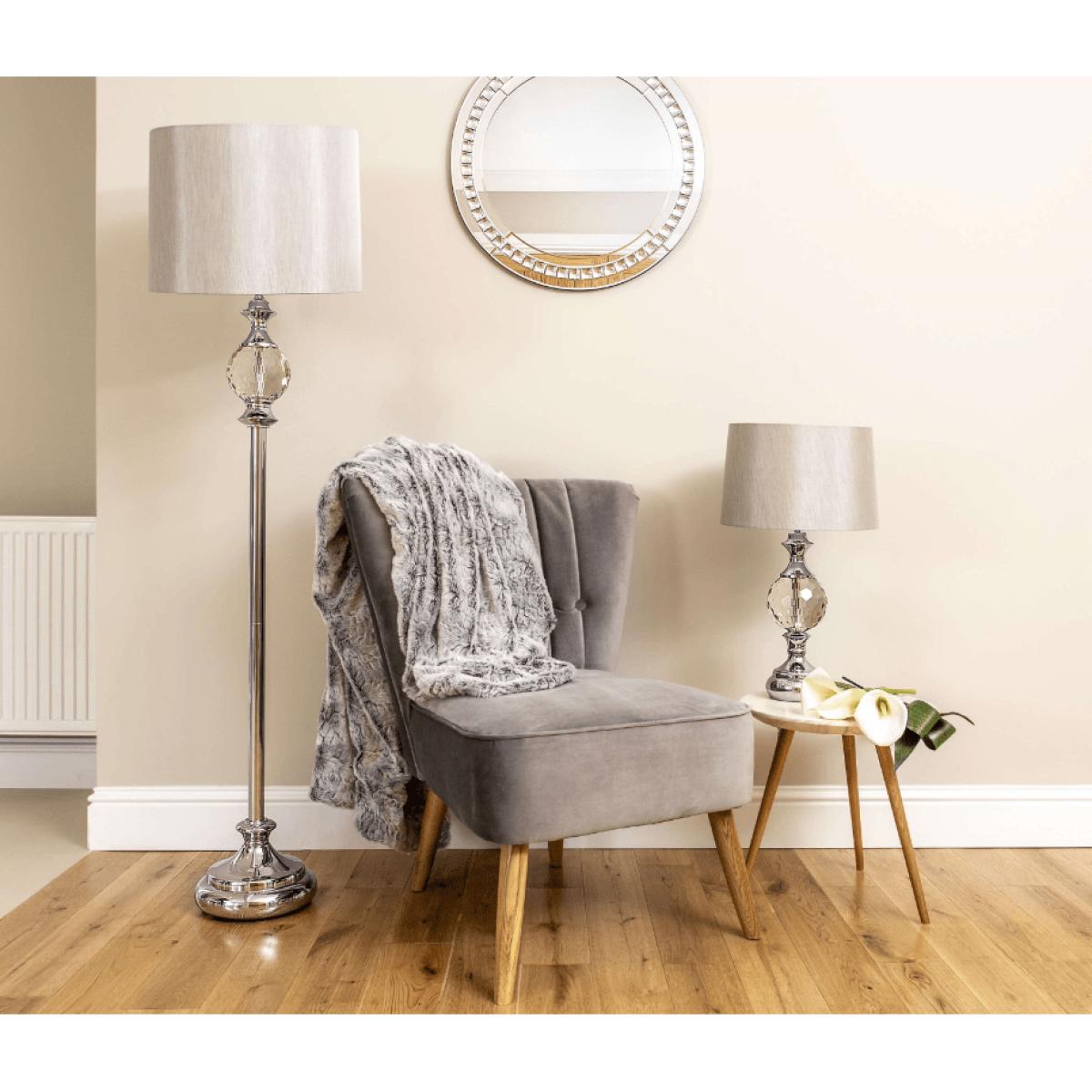 Vanessa 40cm Table Lamp Small – image 2