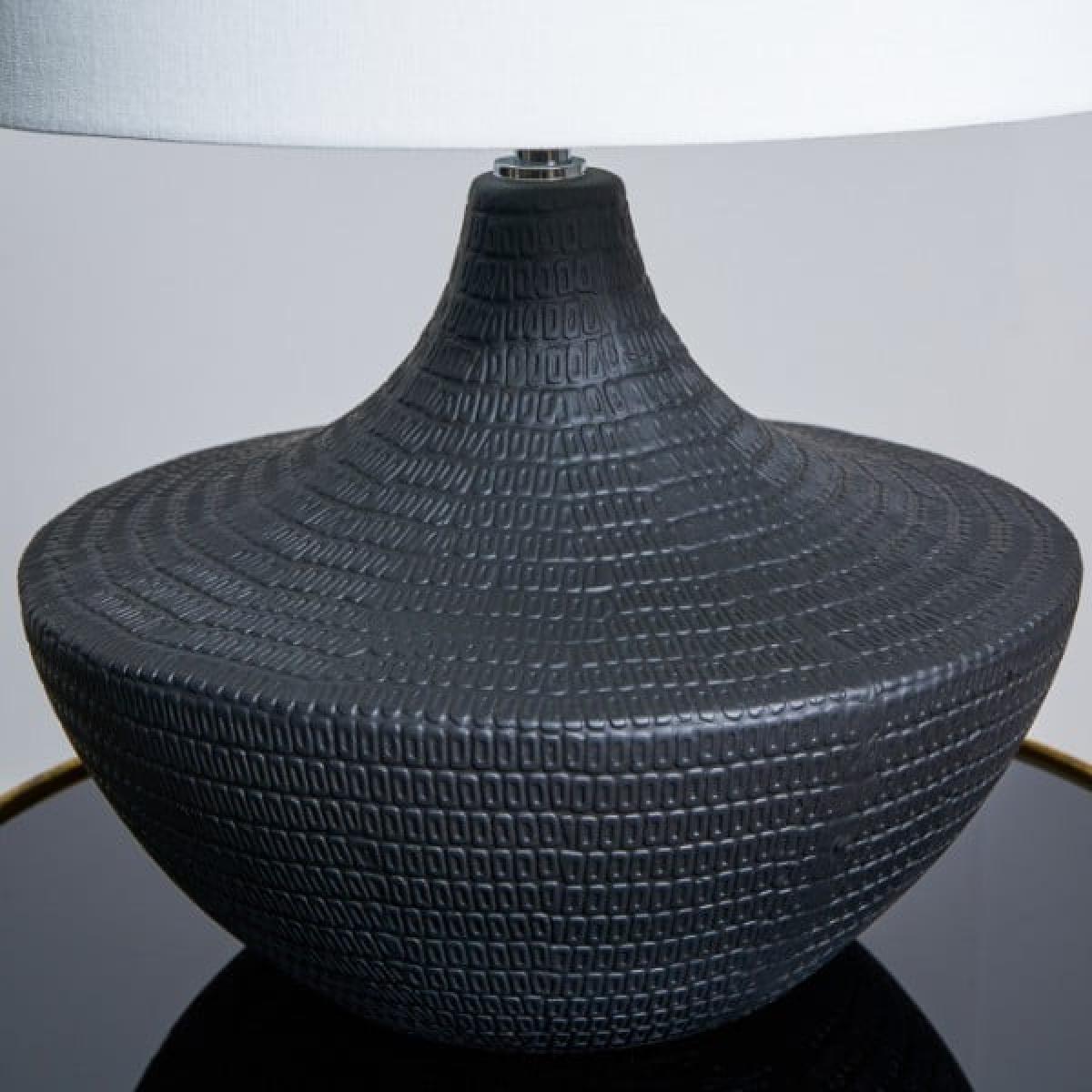 Vilma Ceramic Black Table Lamp – image 4