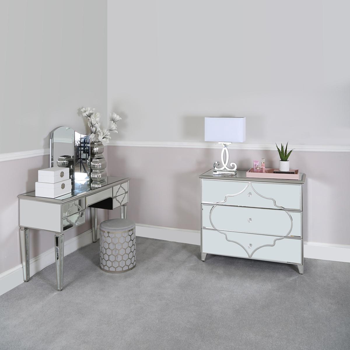 Clear Mirror Table Lamp with white shade - Chrome and White – image 3