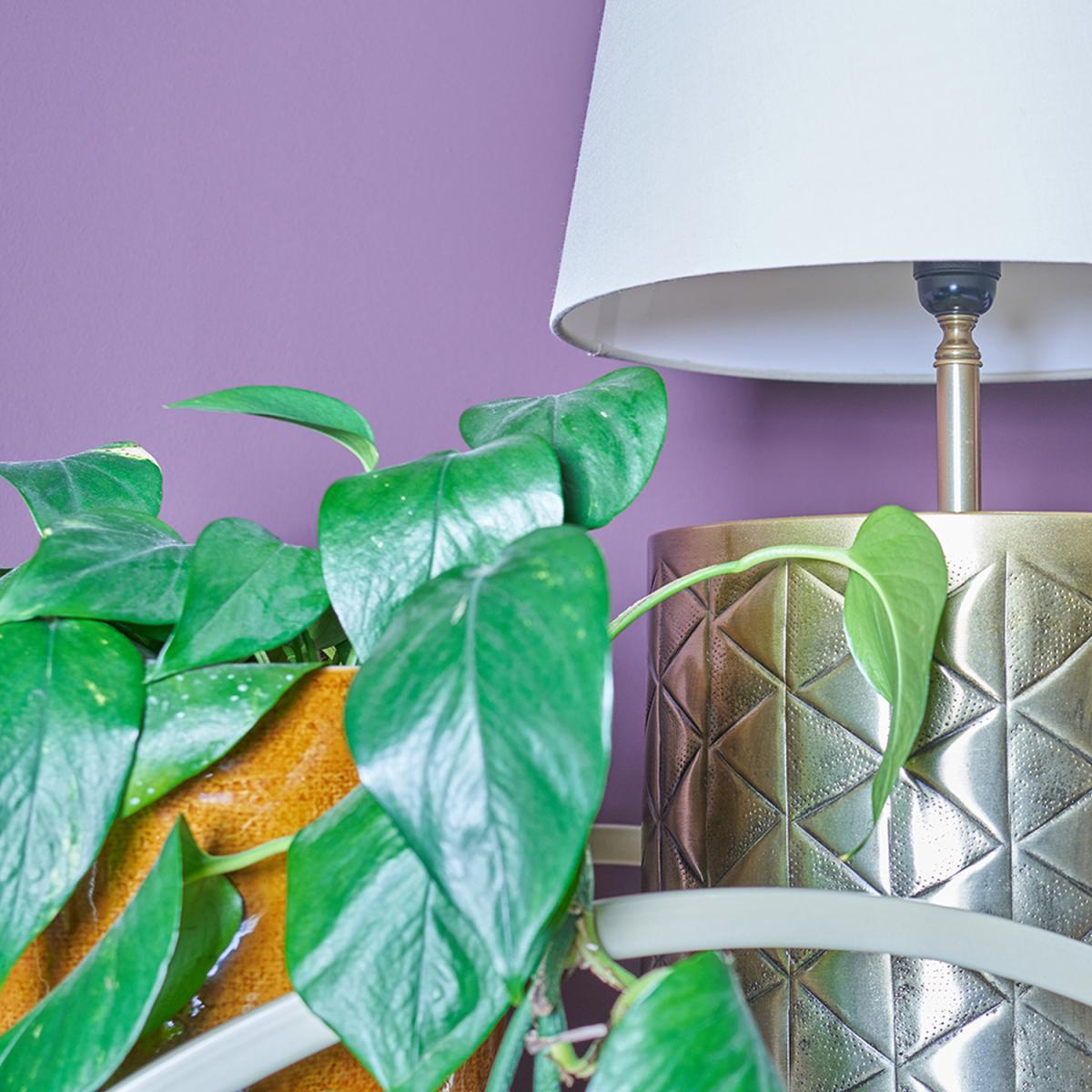Taussig Diagonal Pattern Gold Table Lamp Gold Shade - Gold – image 4