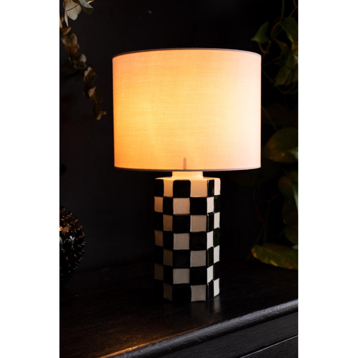 Black & White Checkered Table Lamp With Pink Shade – image 2