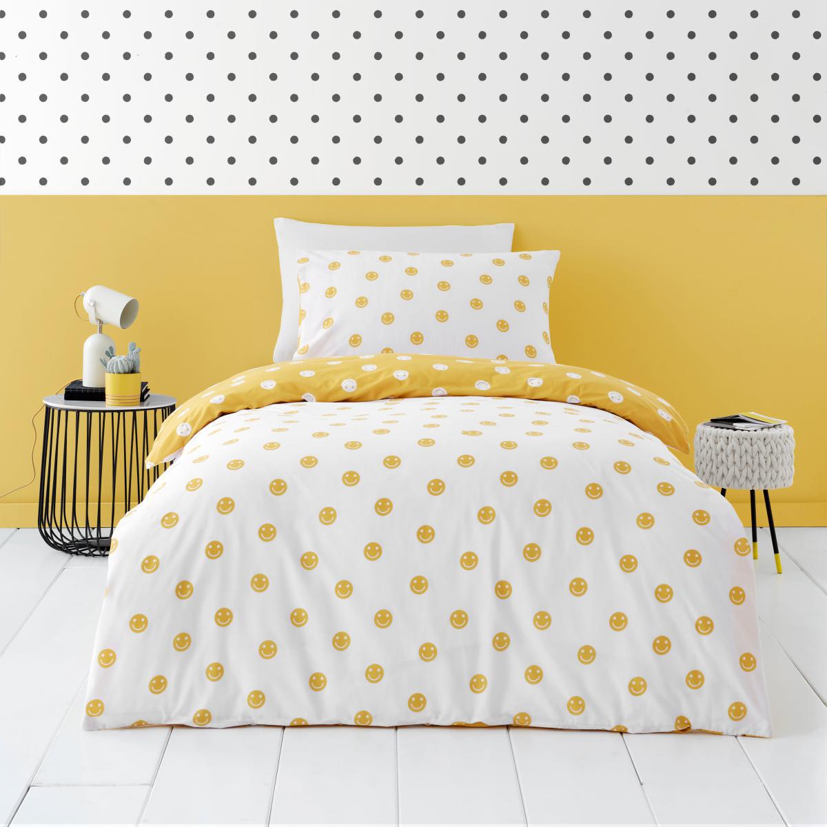 Smiles Duvet Cover and Pillowcase Set Mustard – image 2
