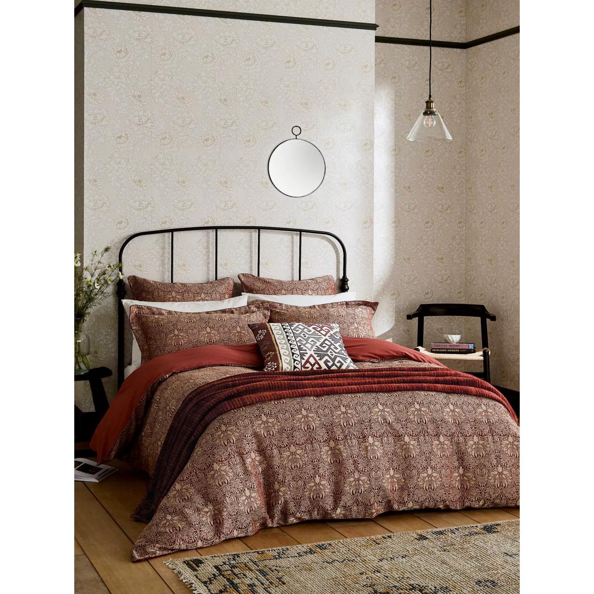 Morris & Co. Crown Imperial Bedding – image 2