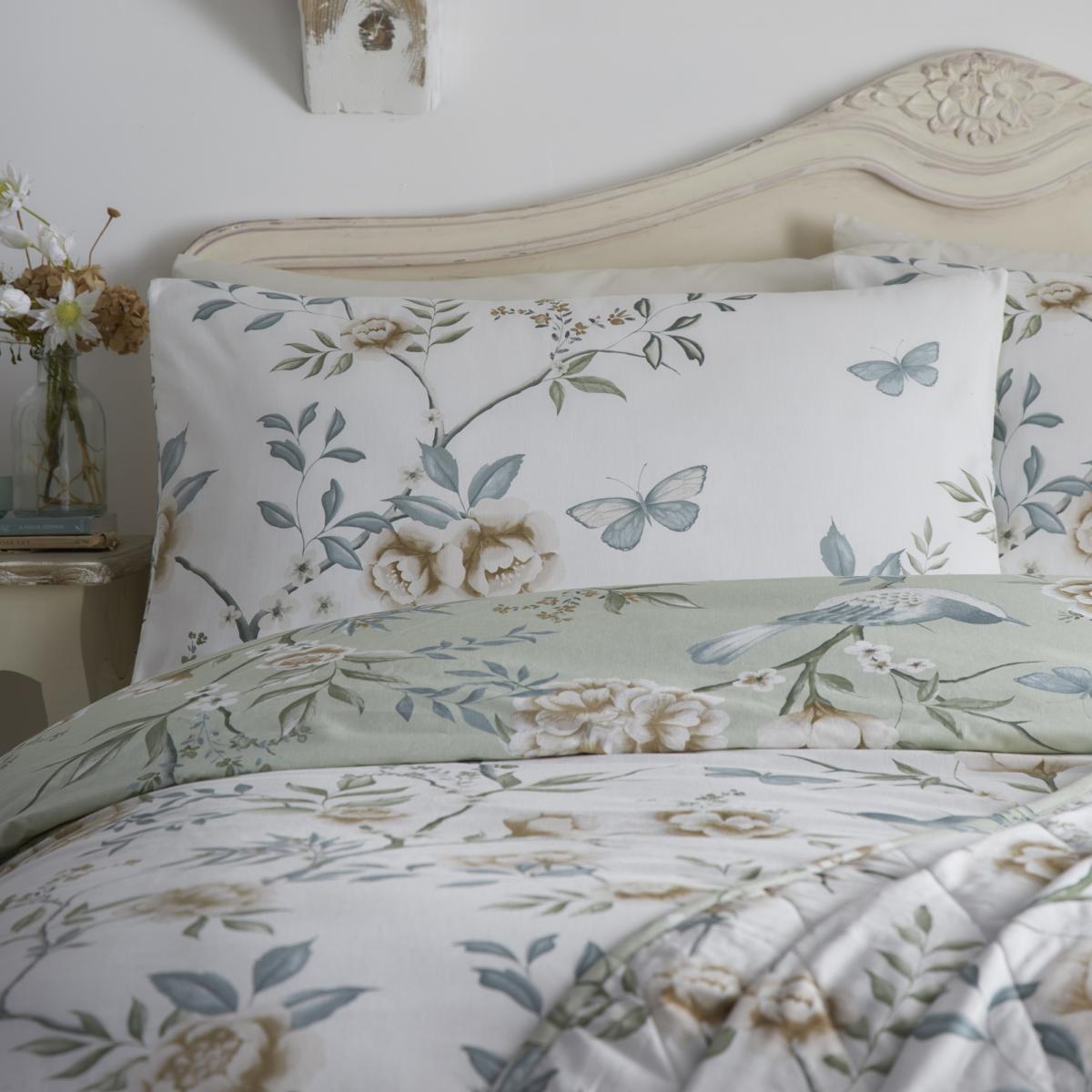 Dreams and Drapes Amelle Duvet Cover Set Green - Single – image 2