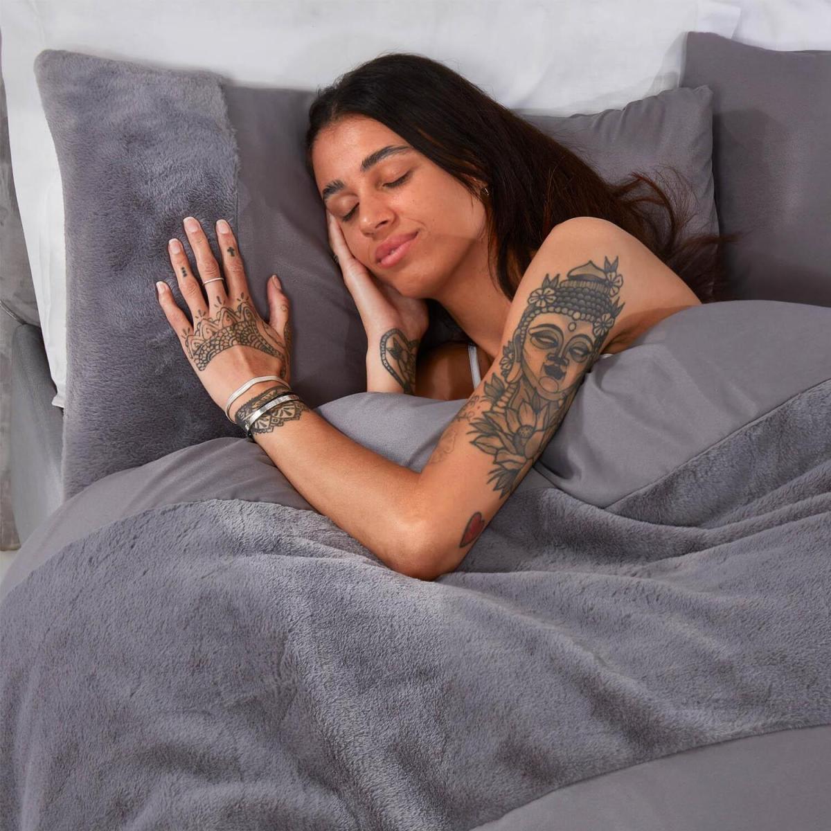Sienna Faux Fur Panel Band Duvet Cover Bedding Set - Silver / Single – image 5
