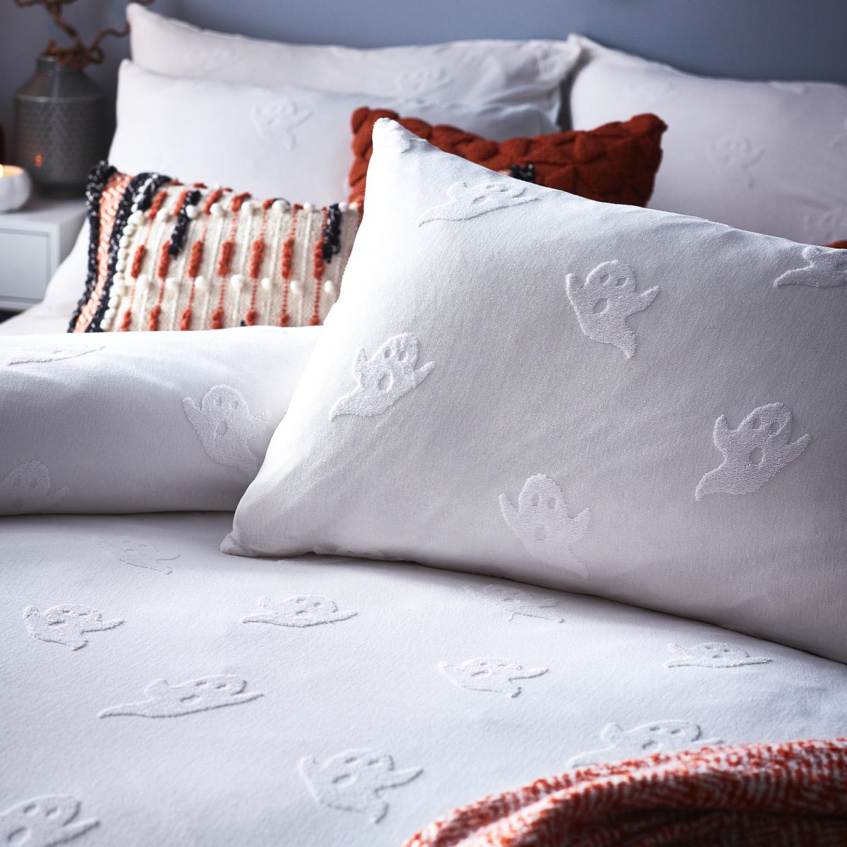 Tufted Ghost Cotton Duvet Cover Set - White / Single – image 4