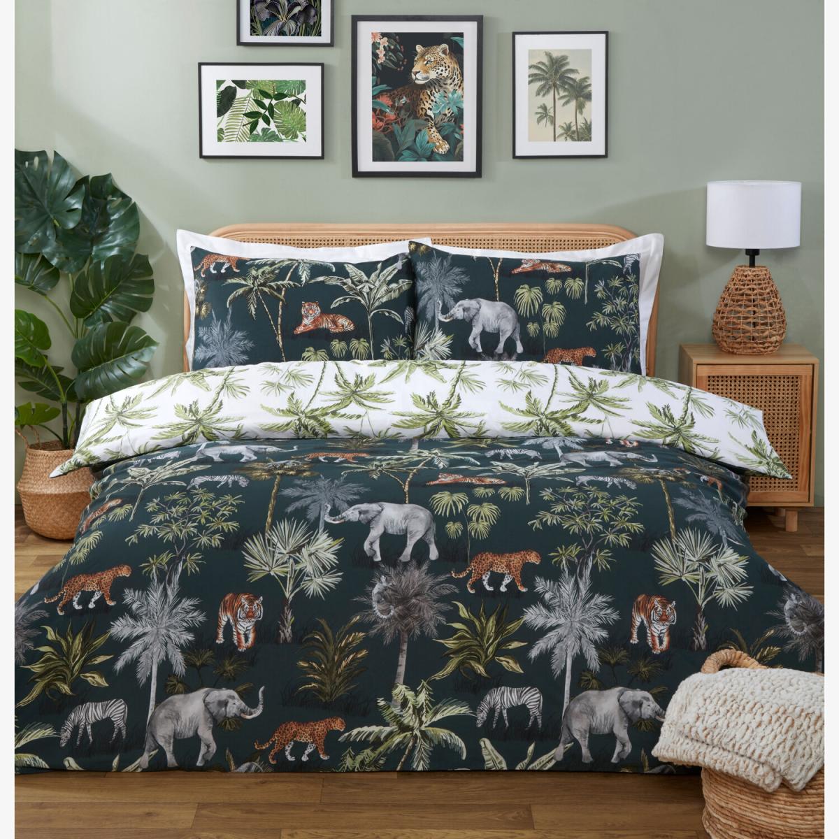 Malawi Duvet Cover and Pillowcase Set - Navy / Single