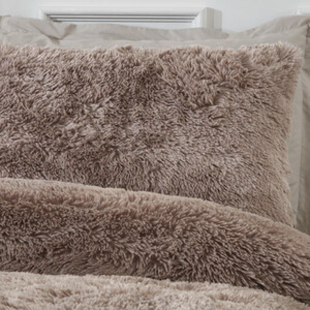 Shaggy Faux Fur Duvet Cover and Pillowcase Set - Charcoal / Single – image 5