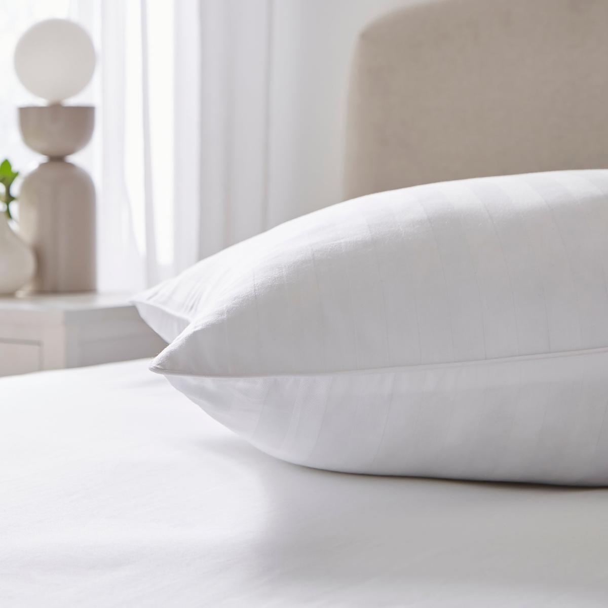 Hotel Luxury Cotton AA Kingsize Pillow – image 2