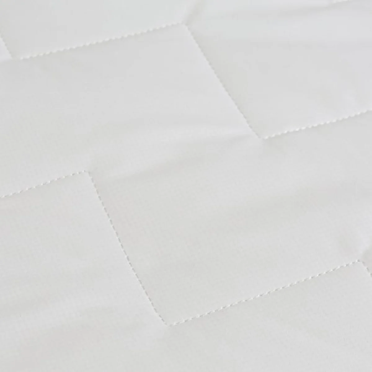 Fogarty Cool Sleep Pillow Pair and Bedding Protector Bundle – image 8