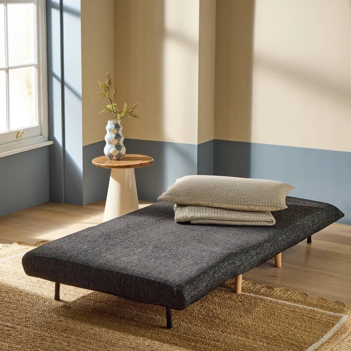 Habitat Pillow Single Fabric Chairbed - Black – image 3