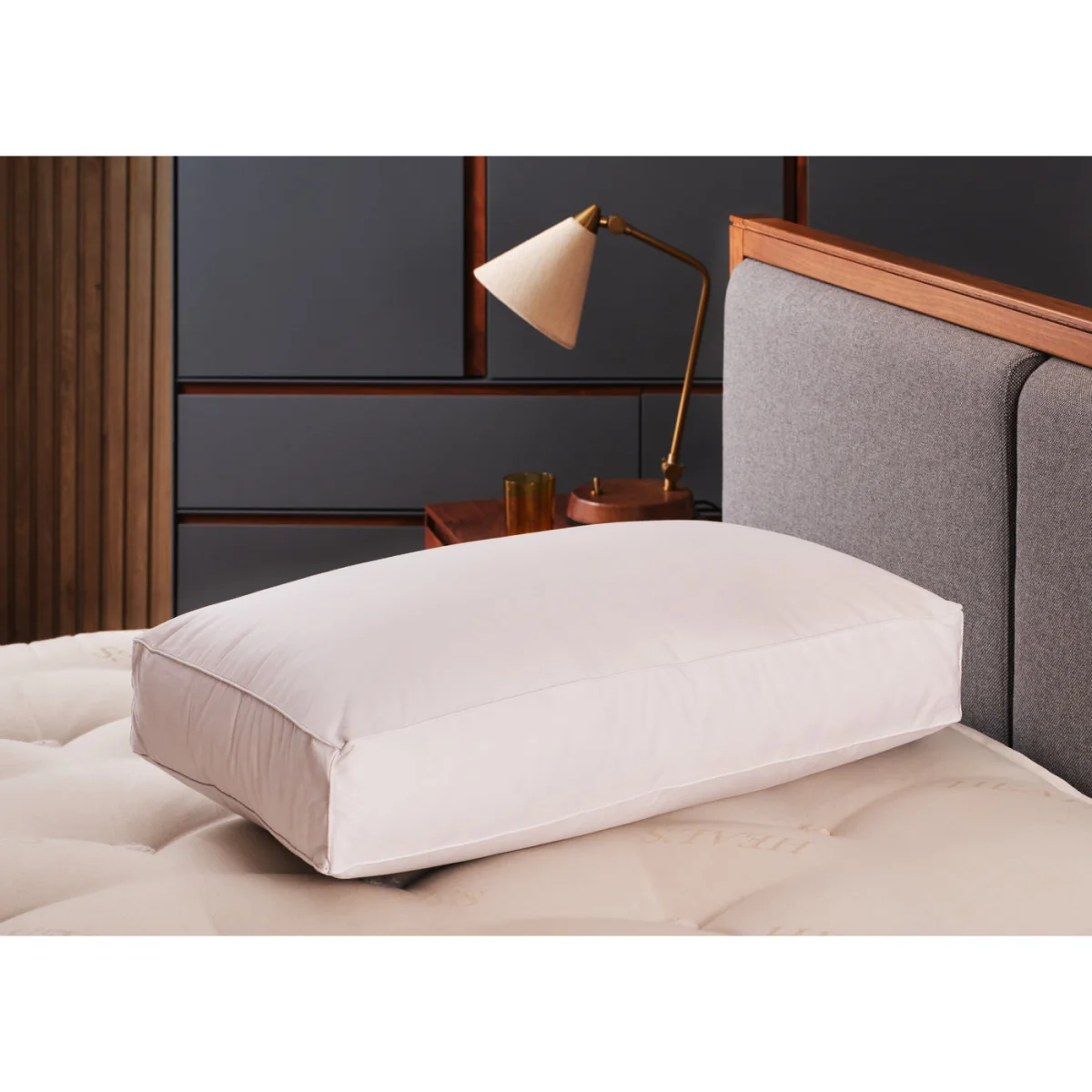 Heal's Premium Duck Down Side Sleeper Pillow – image 2