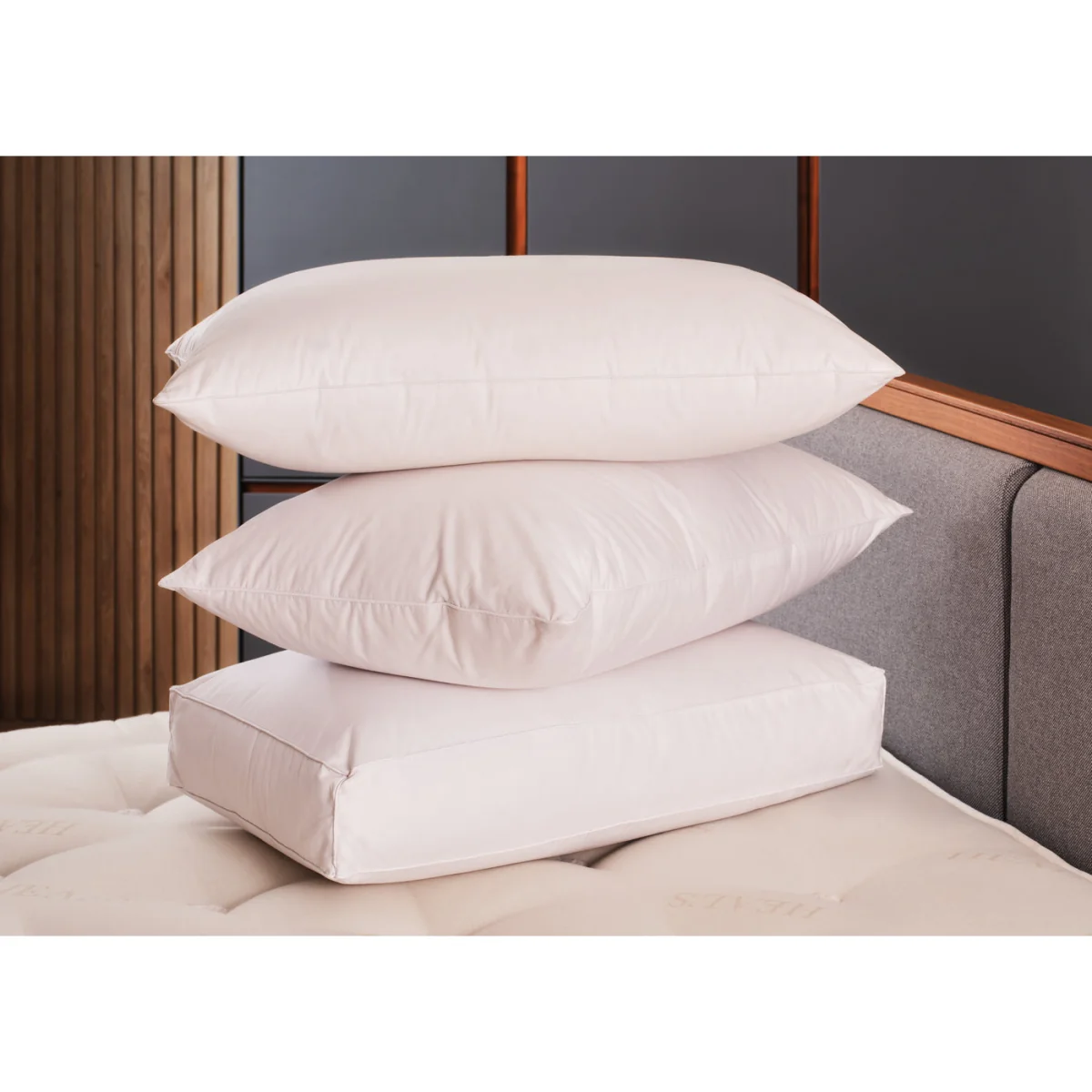 Heal's Premium Duck Down Side Sleeper Pillow – image 4