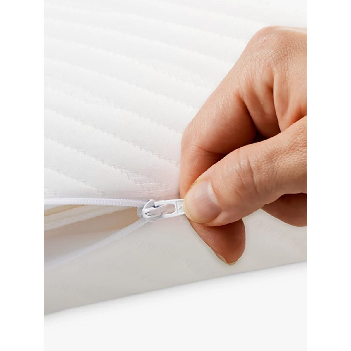 TEMPUR® Prima Standard Pillow, Medium – image 4
