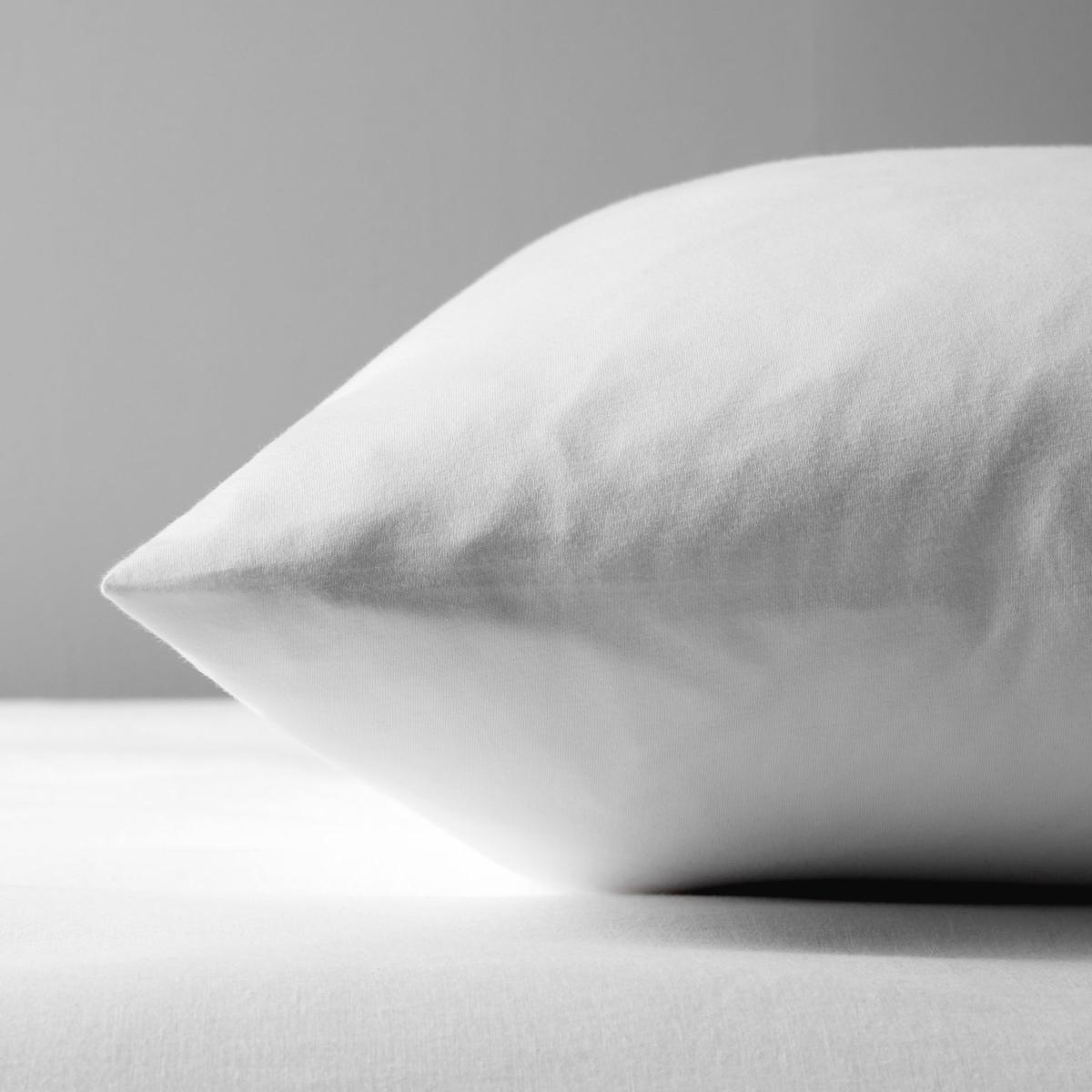 John Lewis & Partners Specialist Synthetic Anti Allergen Enclosed Waterproof Standard Pillow Protector – image 3