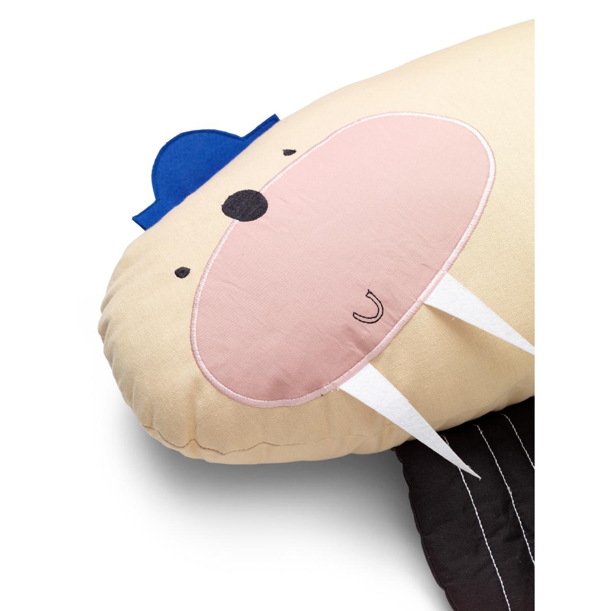 ferm LIVING Walrus pillow Sand – image 2