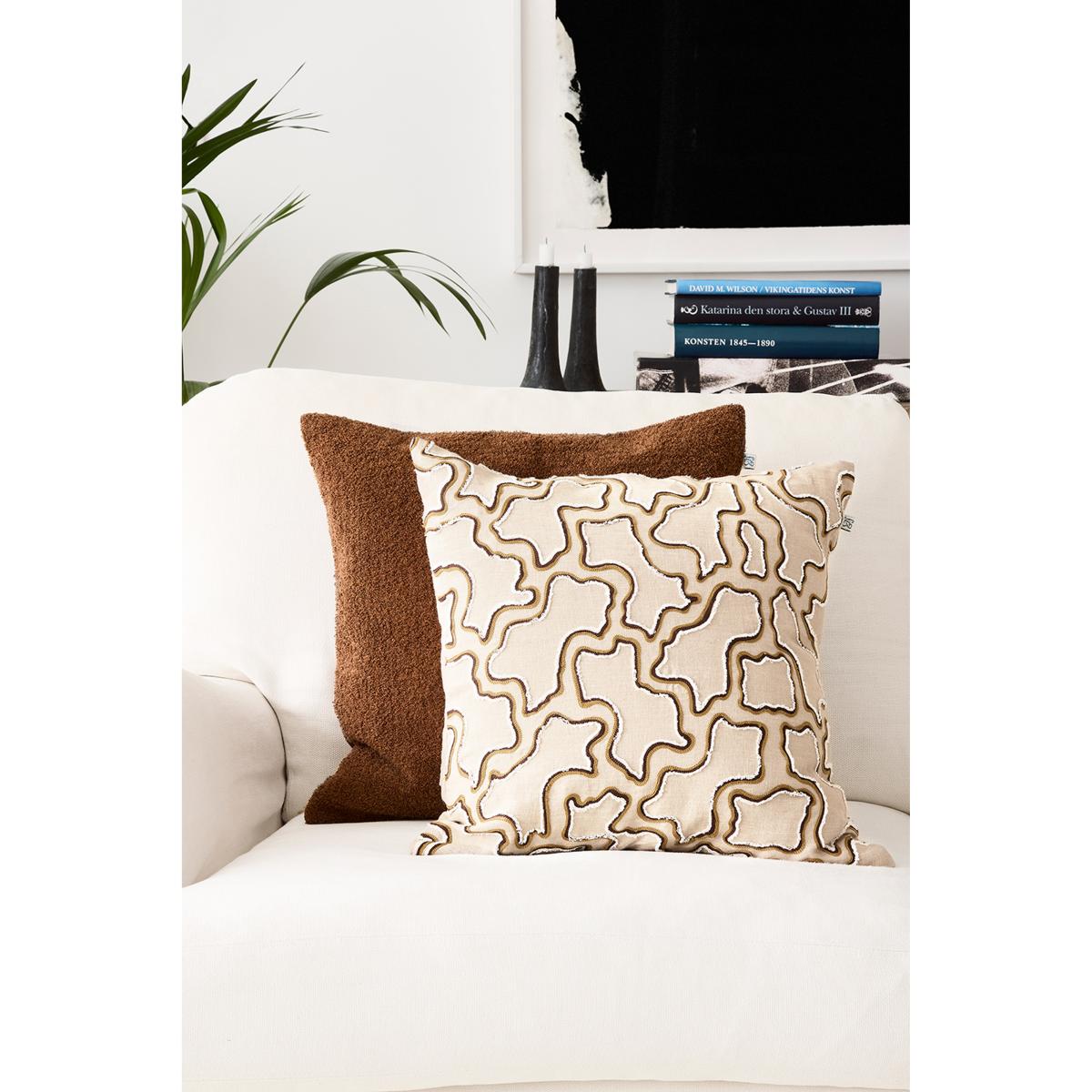 Chhatwal & Jonsson Kamal pillowcase 50x50 cm Masala Yellow-Cognac-Off White – image 2