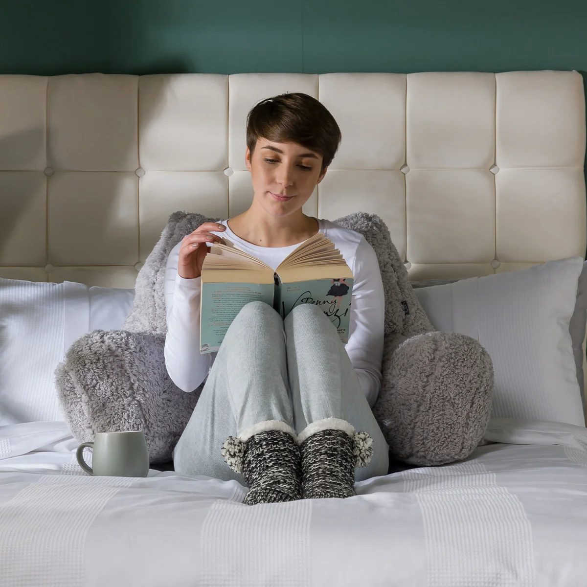 Berber Fleece Bean Filled Reading Support Pillow - Grey – image 12