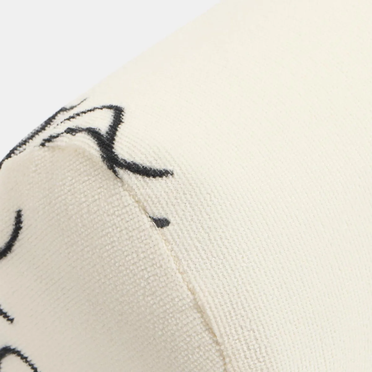 OHS Bow Print Inflatable Beach Bolster Pillow - Monochrome – image 6