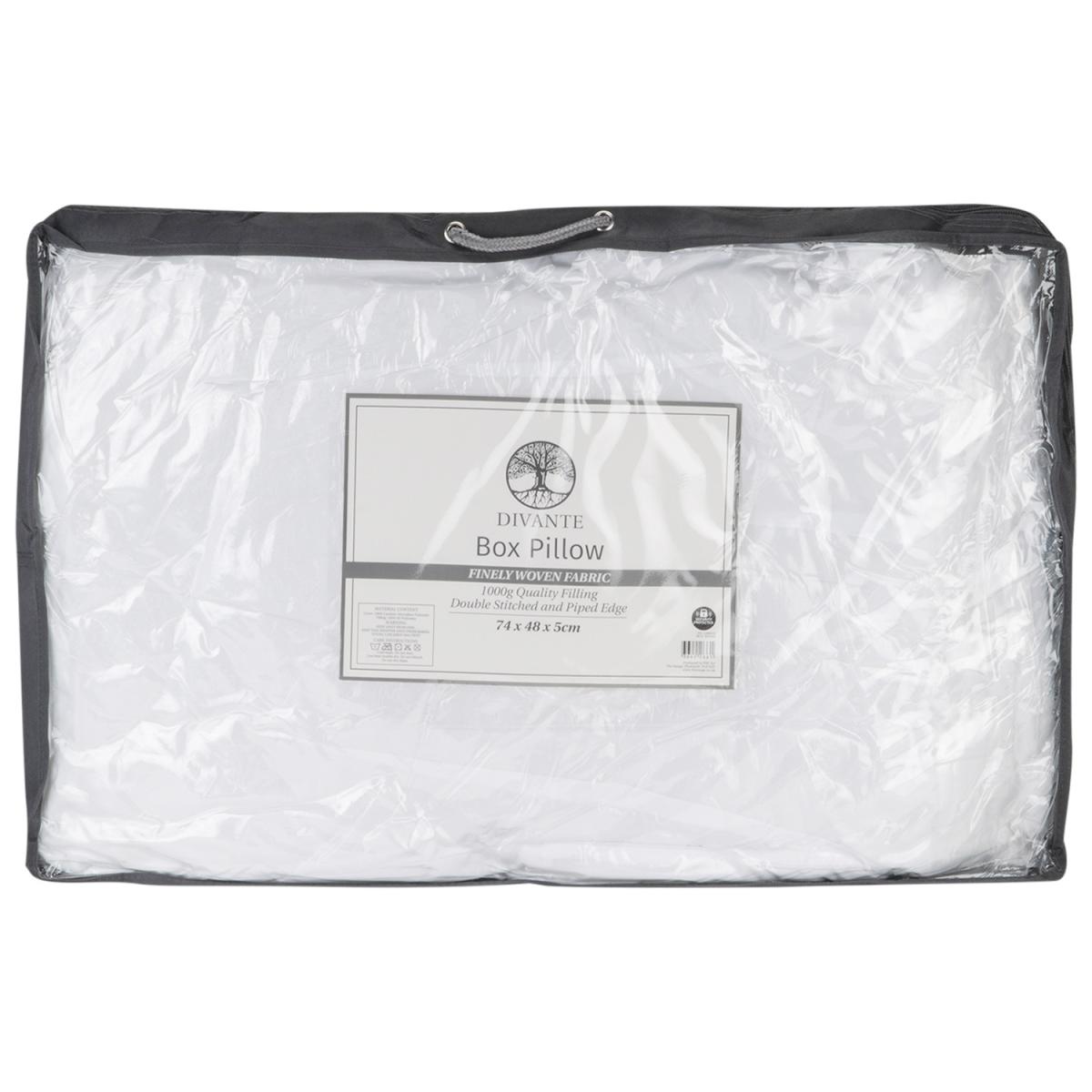 Divante Box Pillow – image 2