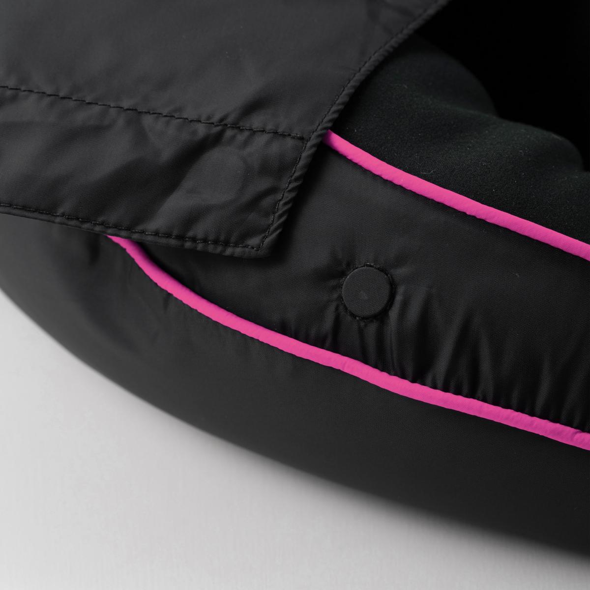 Black / Pink / Purple Room Travel Pillow Set - Shock Pink | One Size | Kapture – image 5