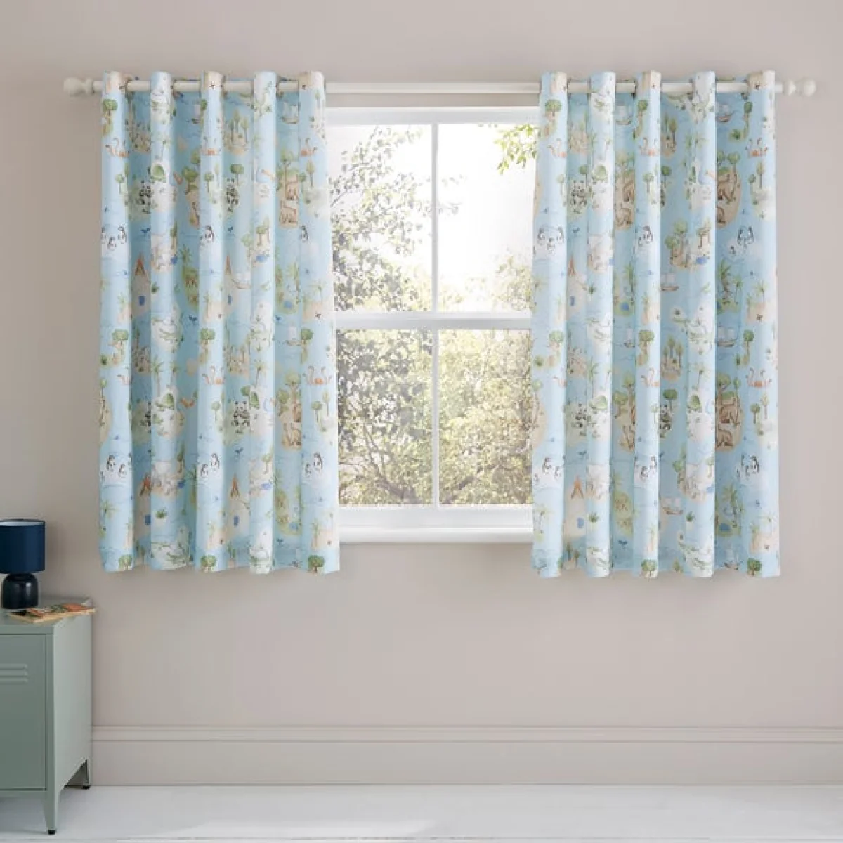 Adventure Map Blackout Eyelet Curtains – image 2