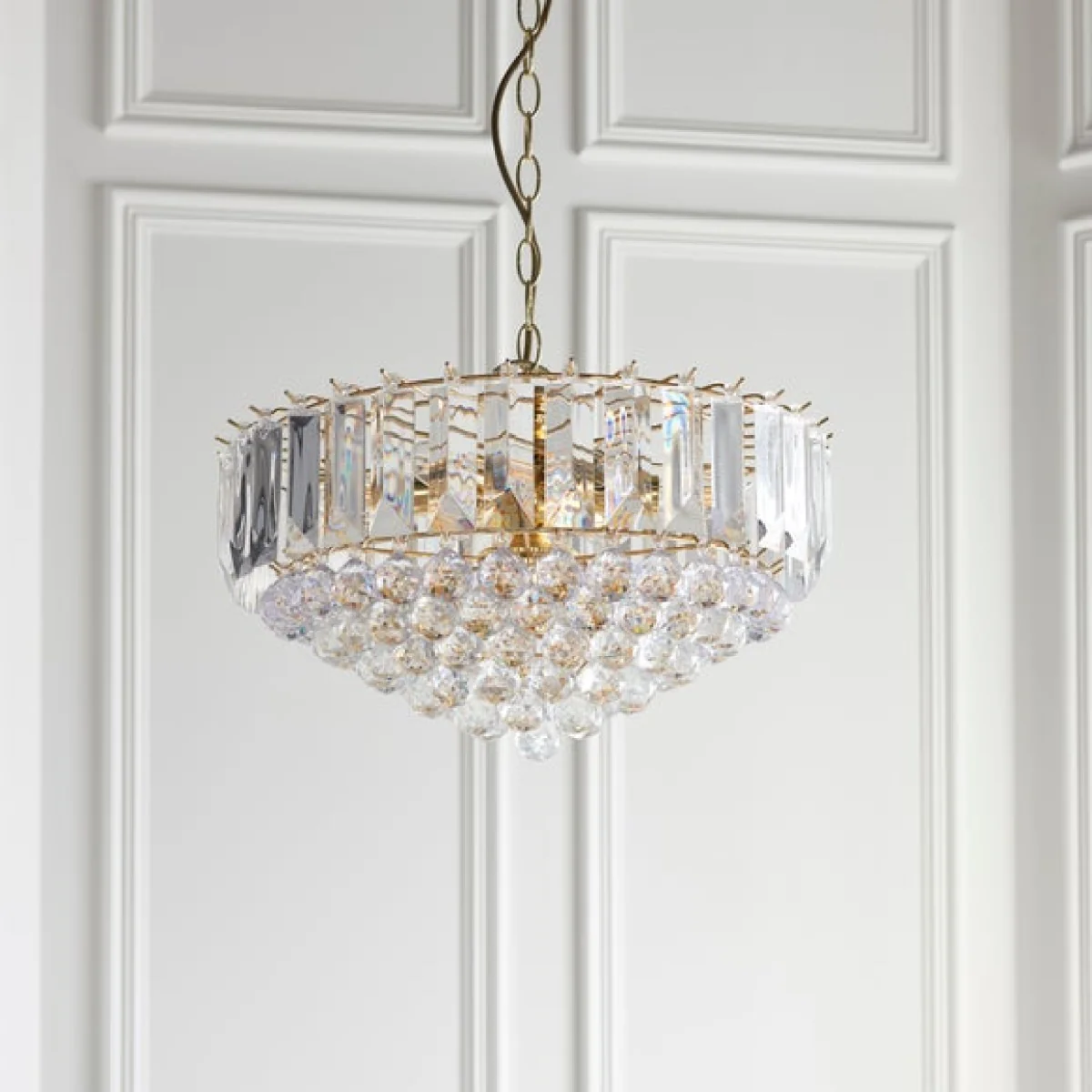 Return - Vogue Tioga 6 Light Chandelier, Brass – image 2