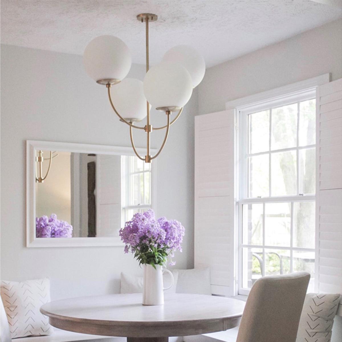 Hudson Valley Lighting Carrie 4 Light Chandelier in Aged Brass – image 6