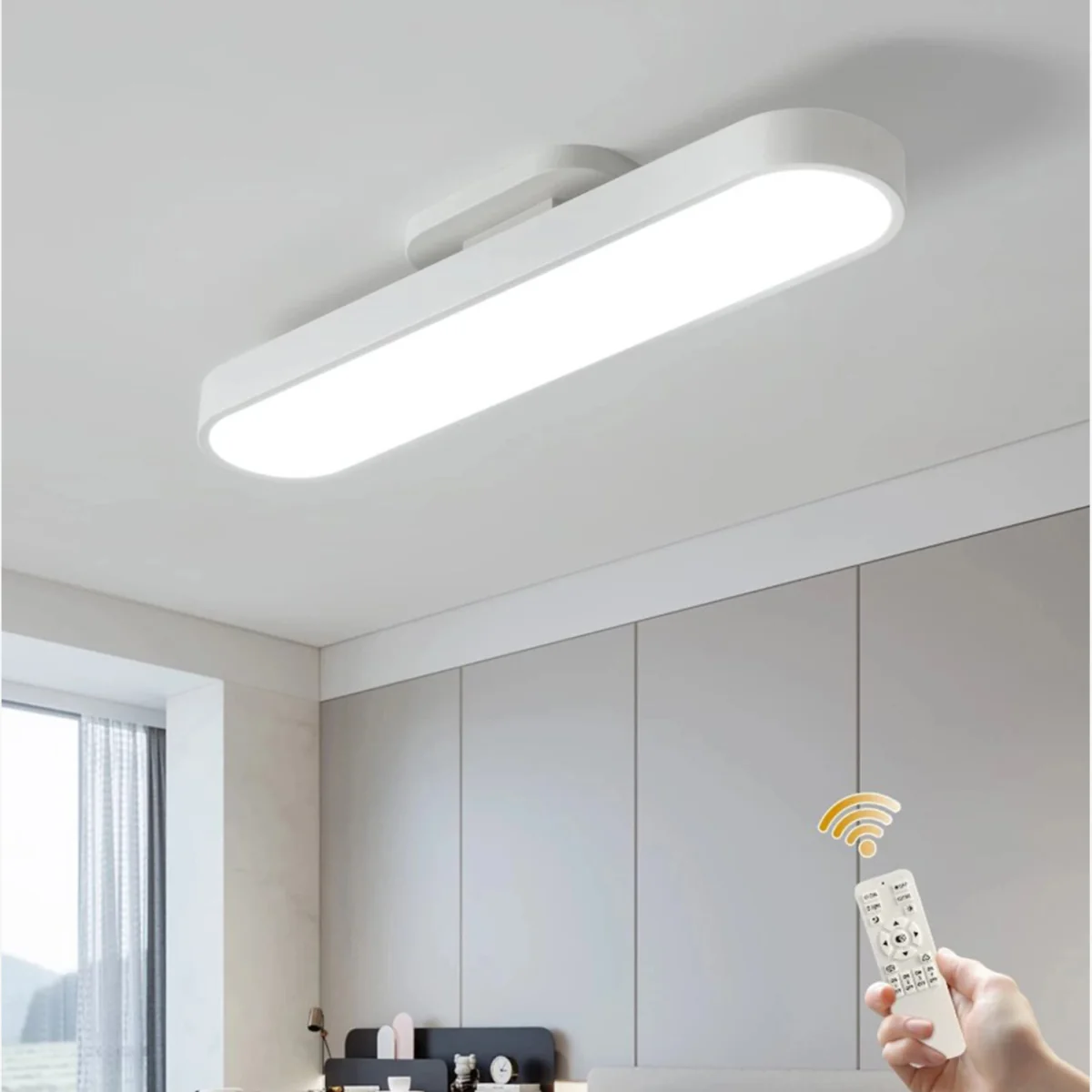 Chandelier White - White – image 1