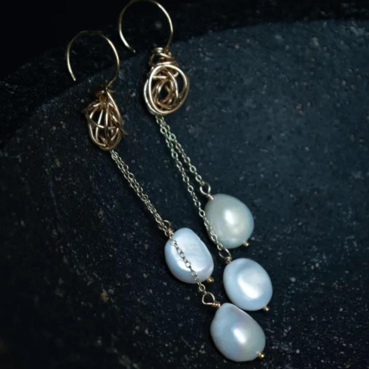 Women's Gold / White Swinging From The Chandelier Gold Knot And Pearl Drops | Oolo London – image 5
