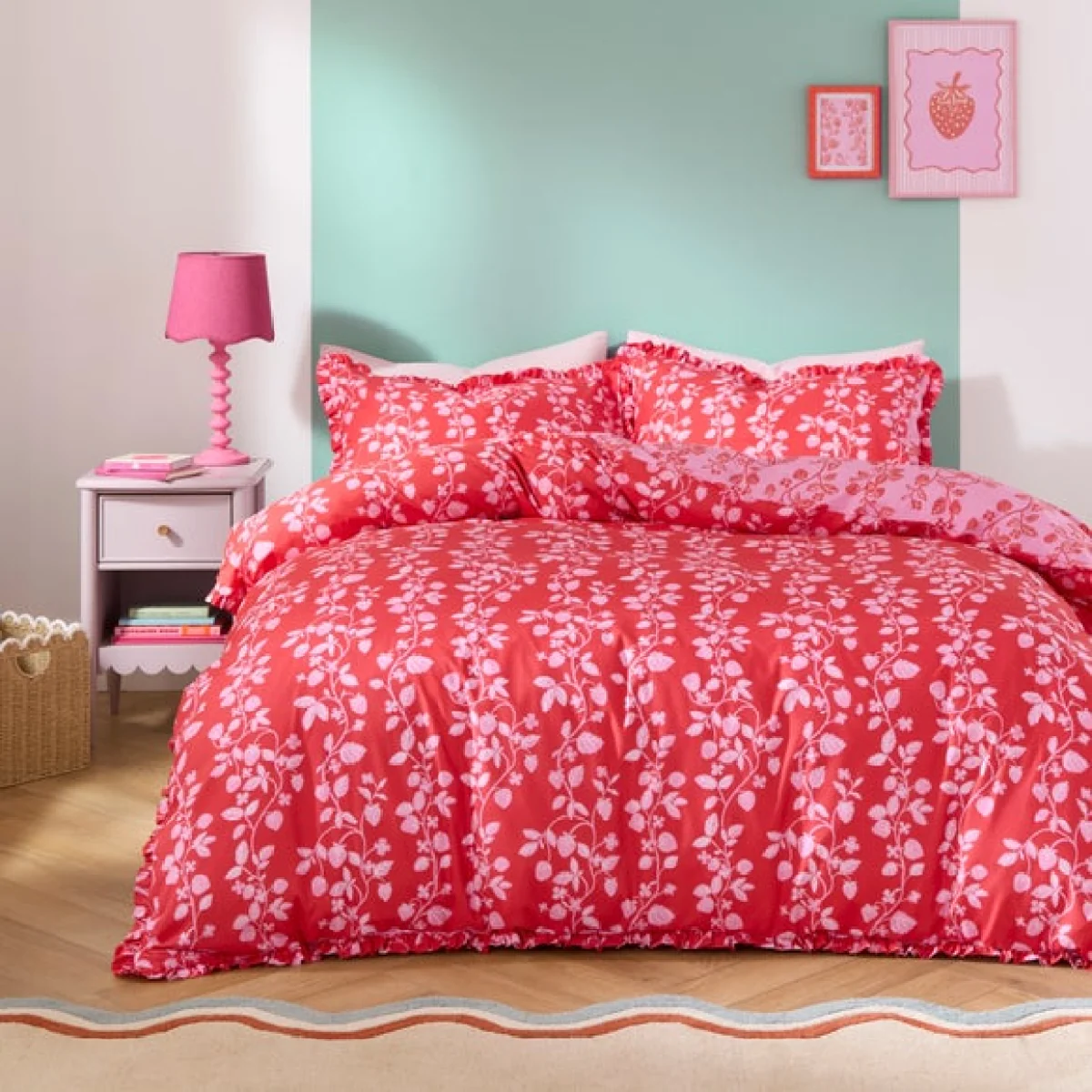 Strawberry Patch Frill Quilt Cover and Pillowcase Set – image 6