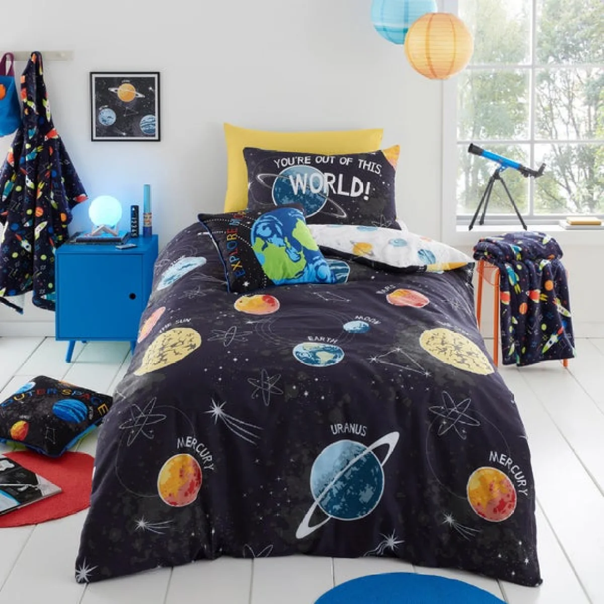 Bedlam Outer Space Reversible Duvet Cover & Pillowcase Set – image 7