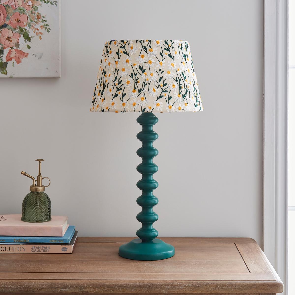 Daisy Embroidered Tapered Lamp Shade MultiColoured – image 3