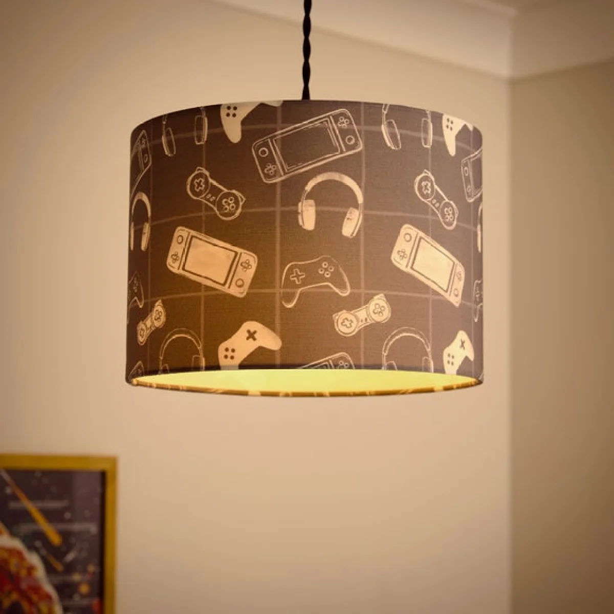 Ultimate Gamer Easy Fit Lamp Shade – image 2