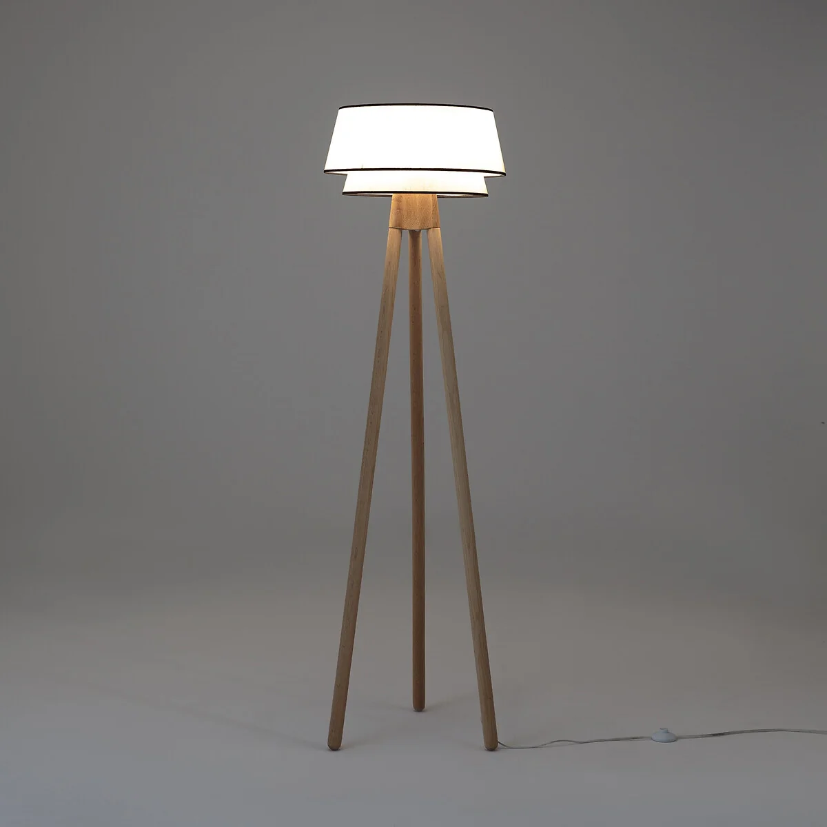 Epilogon Double Linen Lampshade – image 6