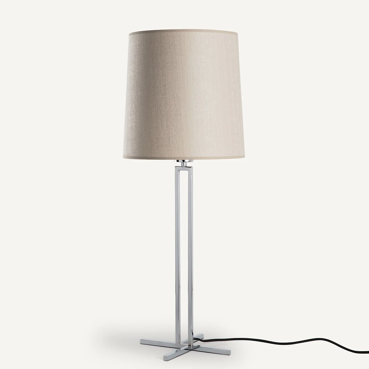 Dargeli Satin-Effect Lampshade – image 3