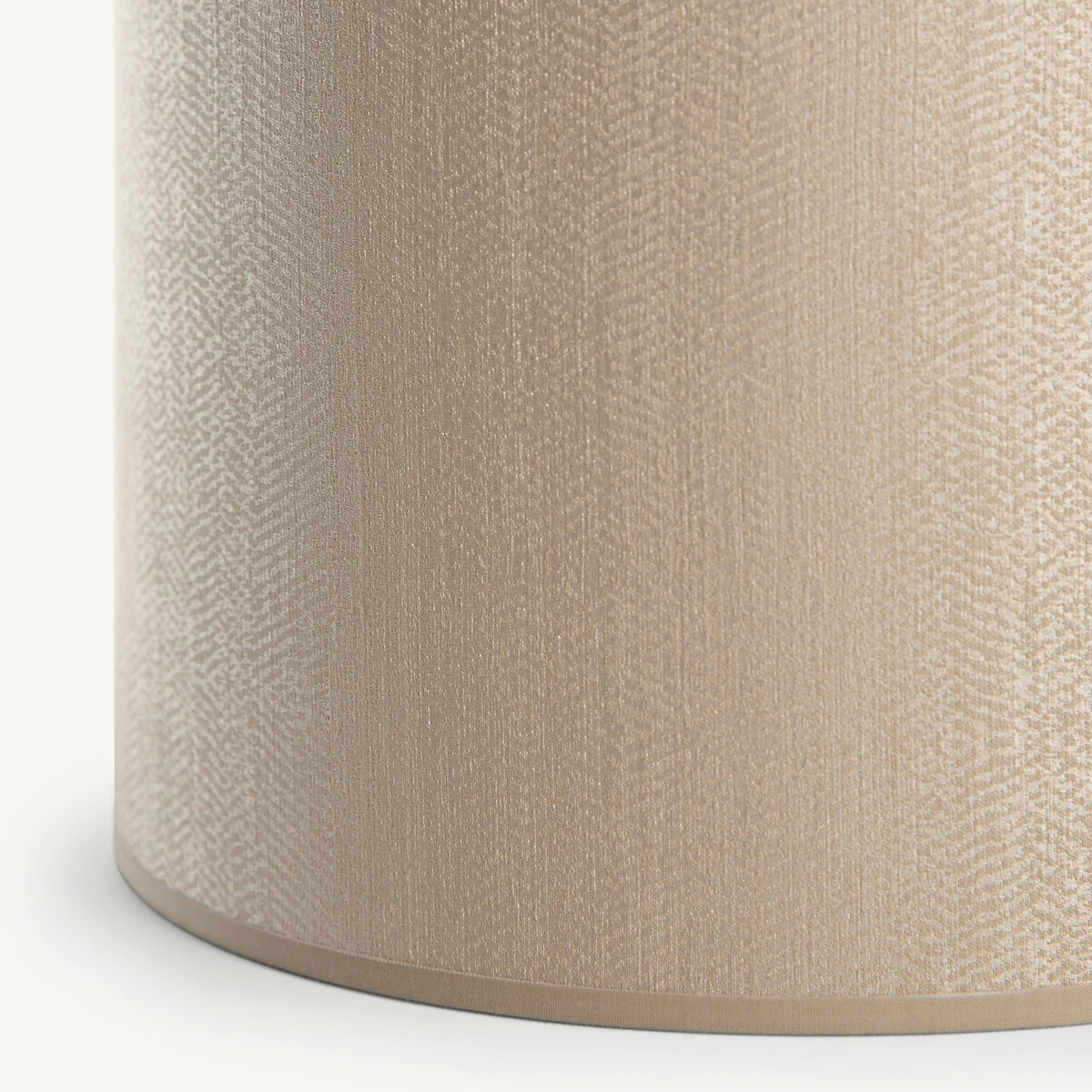 Dargeli Satin-Effect Lampshade – image 6